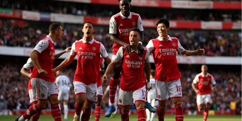 Arsenal trở thành điểm sáng ngay từ những ngày đầu thành lập